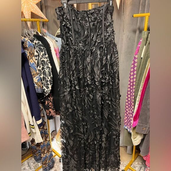 Anthropologie Payal Jain Strapless 3D Floral Beaded Lace Maxi Dress in Black - Picture 5 of 7